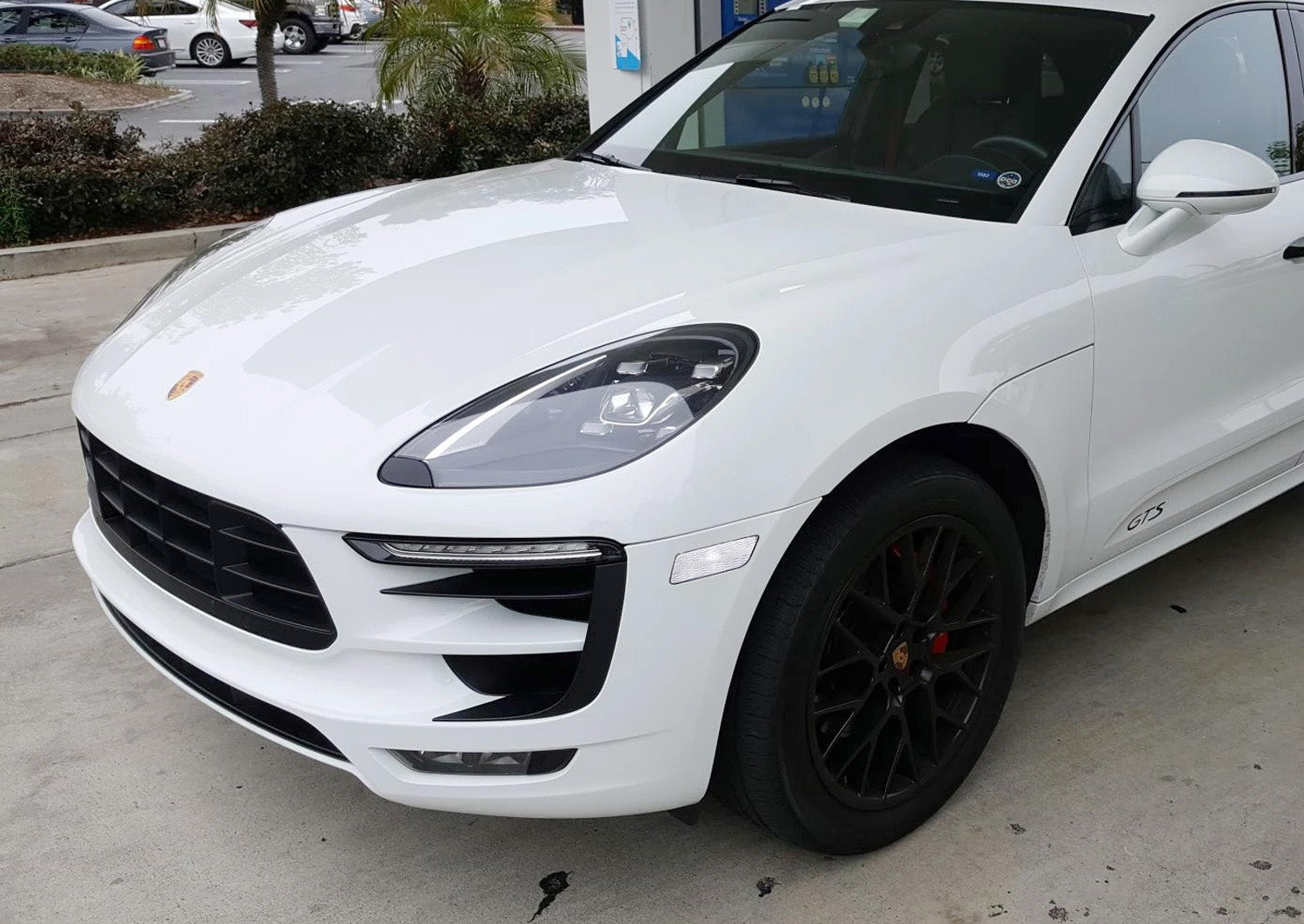Replacement Clear Lens Bumper Side Marker Light for 2014-2024 Porsche Macan - Perfect for Night Driving & Car Customization