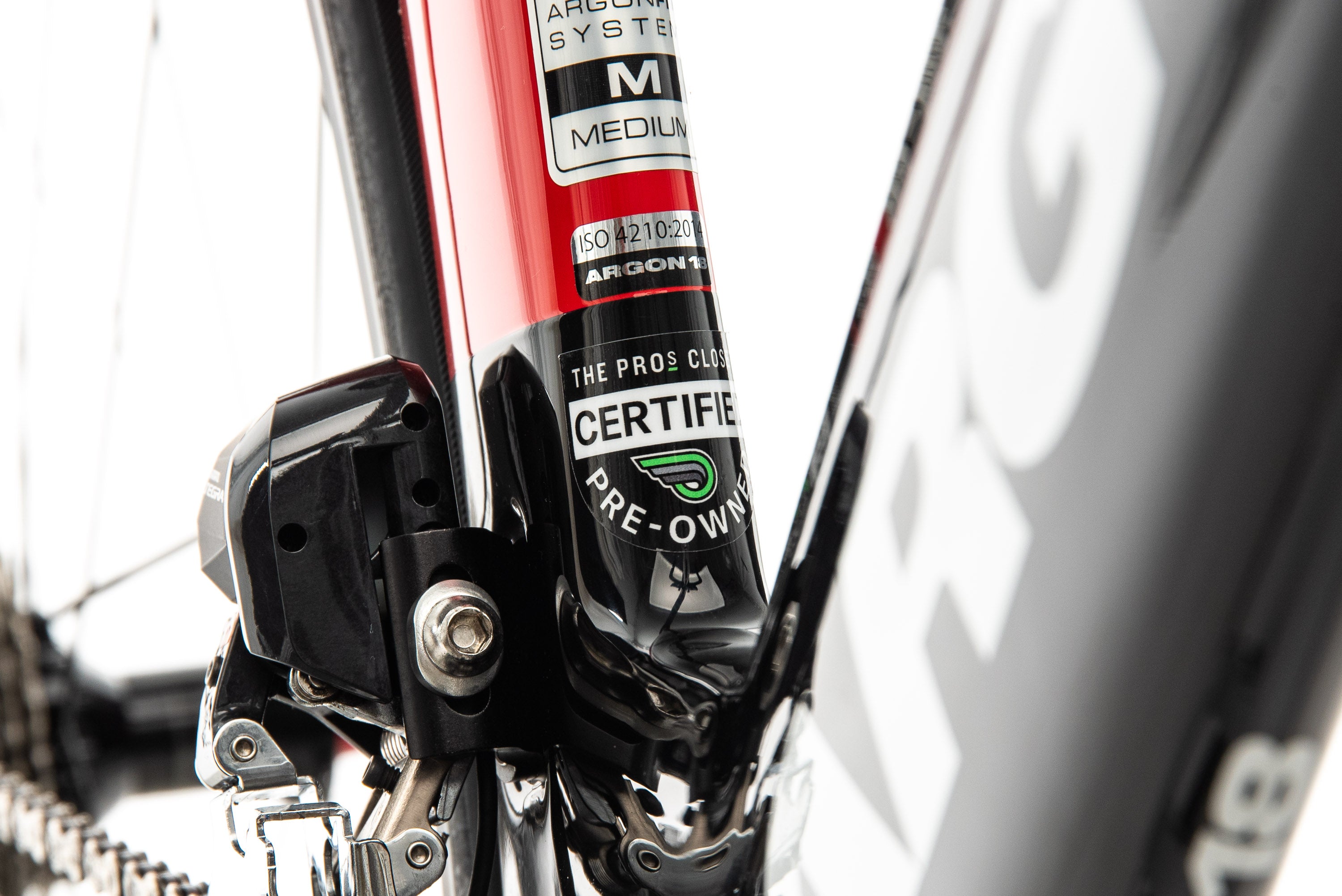 Argon 18 E-119 Tri Triathlon Bike 2018 - Medium Carbon Frame Aero Road Bike for Competitive Racing & Endurance Training | Perfect for Triathlons, Time Trials & Long-Distance Cycling