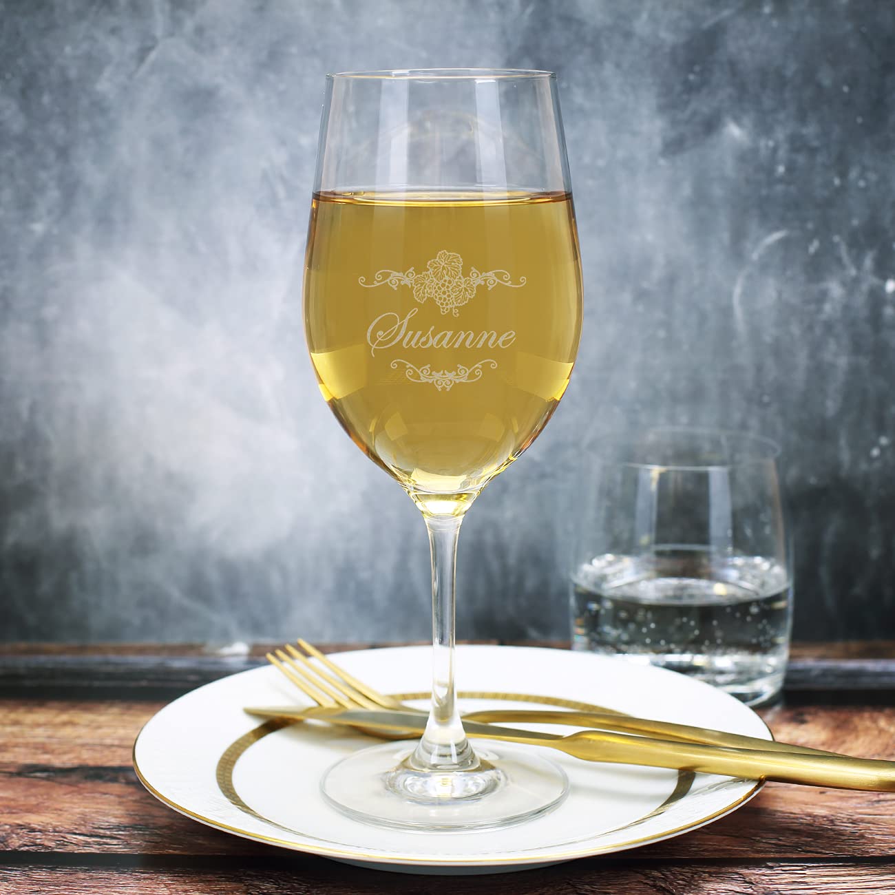 Herz & Heim® 60th Birthday Gift Set - Engraved Wine Glass with White Wine in Elegant Gift Box | Perfect for Anniversary, Retirement & Special Occasions