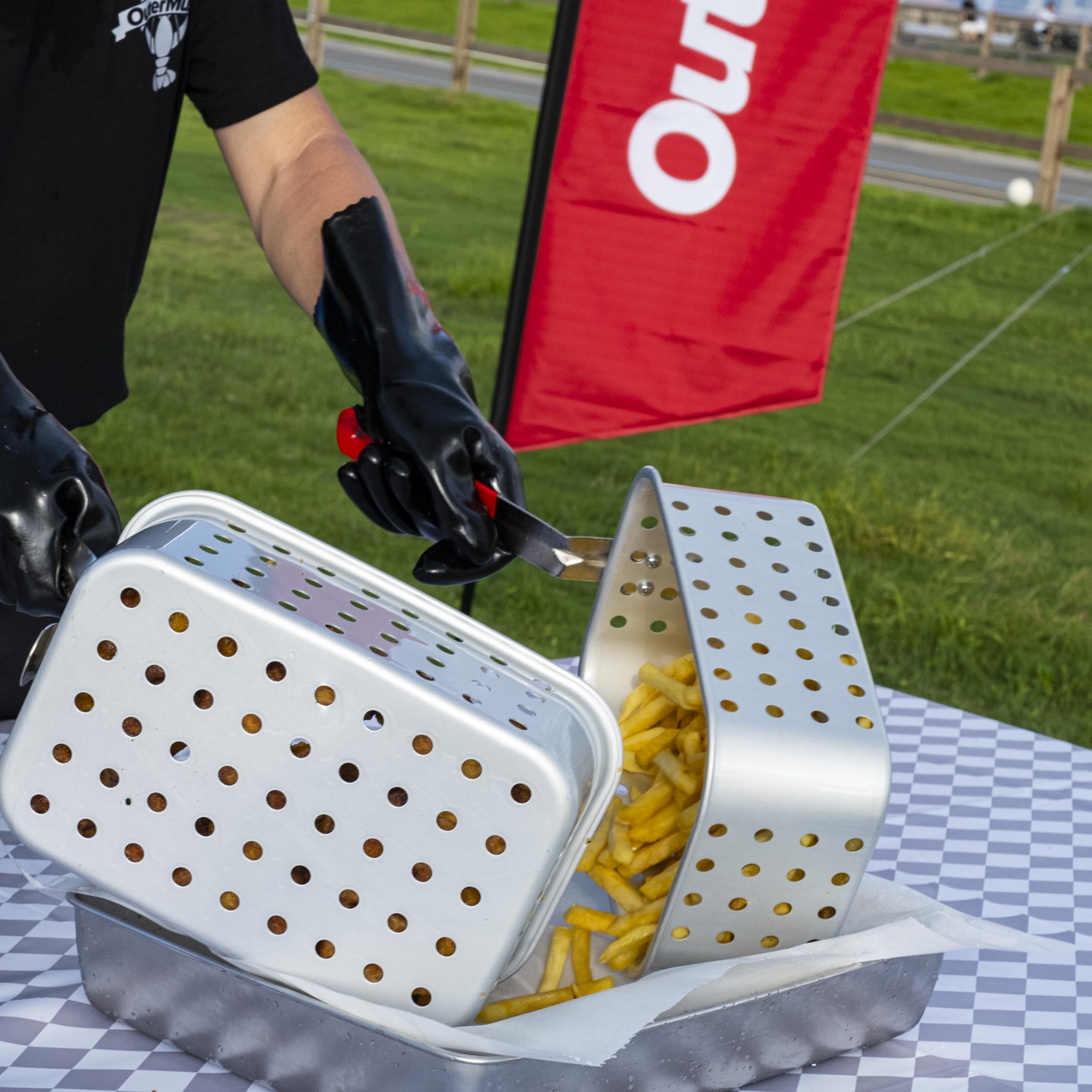 58,000 BTU Outdoor Fryer with Basket - 18 Quart Commercial Deep Fryer for Fish, Chicken Wings, French Fries - Perfect for Backyard BBQs, Camping & Outdoor Cooking