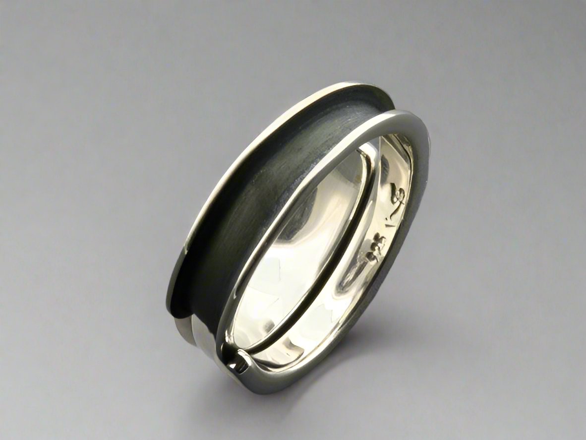 Elegant Night Swirl Ring - Sterling Silver Jewelry for Women, Perfect for Evening Parties & Special Occasions