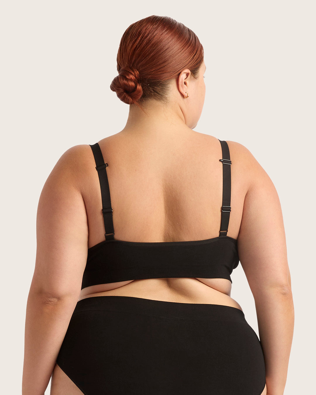 Wireless Full Bust T-Shirt Bra - Comfortable Support for Large Busts - Black - Perfect for Everyday Wear, Workouts & Relaxation