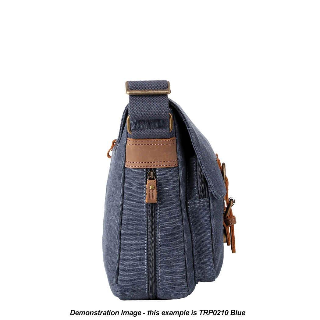 TRP0210 Troop London Classic Canvas Messenger Bag for Men & Women - Durable Waterproof Crossbody Bag for Work, Travel & School - Stylish Laptop Briefcase with Adjustable Strap