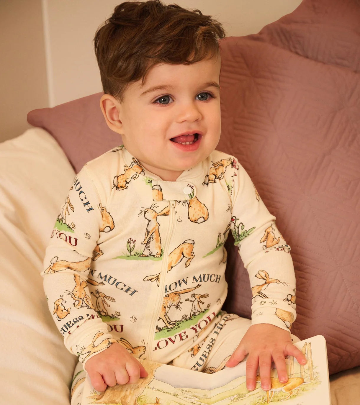 Guess How Much I Love You Book & Plush Toy Gift Set - Bedtime Story Books for Kids with Soft Coverall - Perfect for Baby Showers, Nursery Decor, and Bedtime Reading