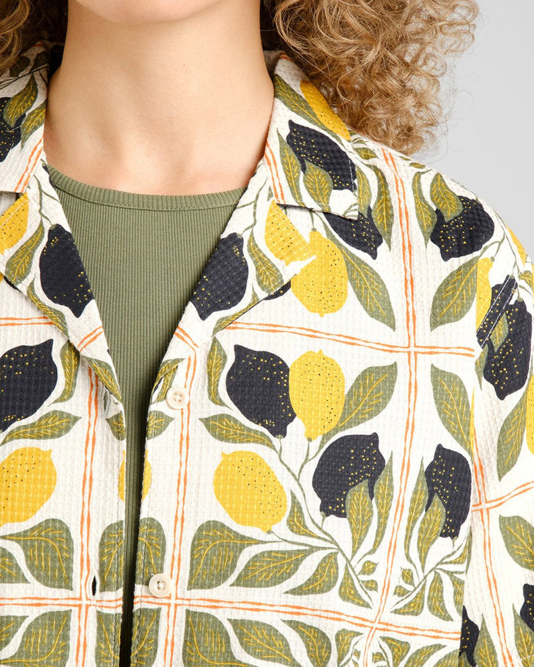 Premium Lemon Print T-Shirt - 100% Cotton Casual Tee for Men & Women - Perfect for Summer Outfits, Beach Vacations, and Citrus-Themed Parties
