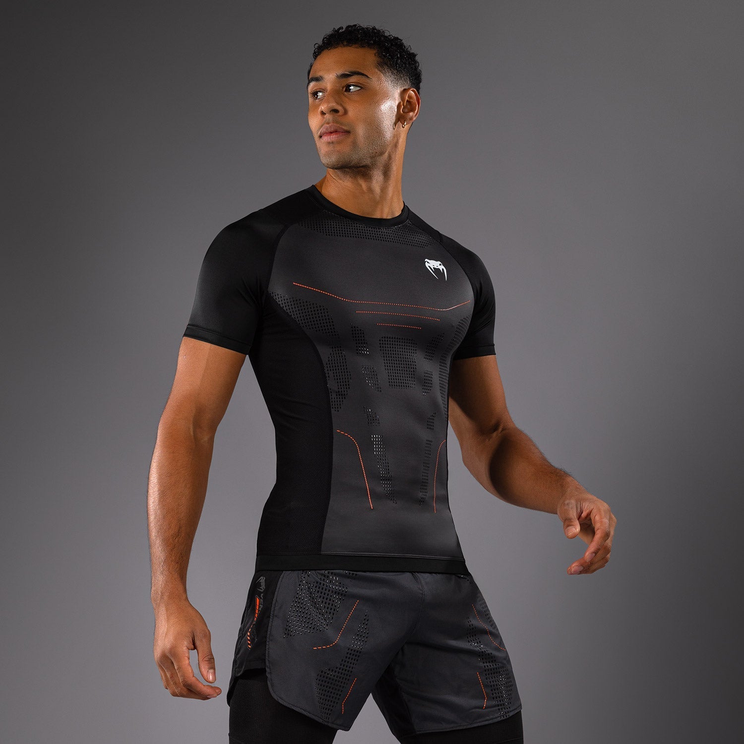 Venum Technical 3.0 Short Sleeve Rashguard - Graphite MMA & BJJ Training Shirt for Men - Moisture Wicking Compression Top for Grappling, Martial Arts & Fitness Workouts