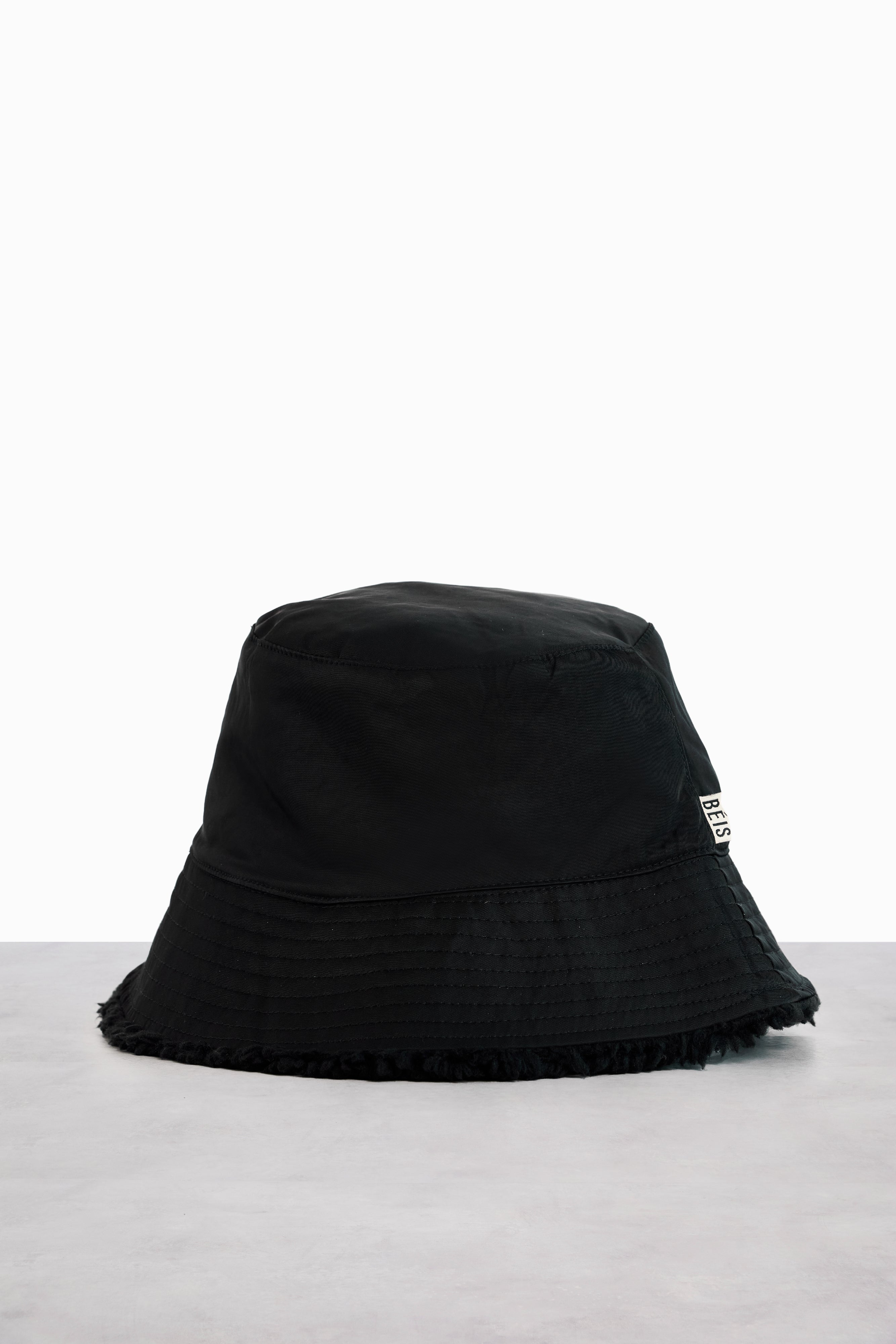 Stylish Black Bucket Hat for Men & Women - Sun Protection Outdoor Hats for Beach, Hiking, and Summer Activities