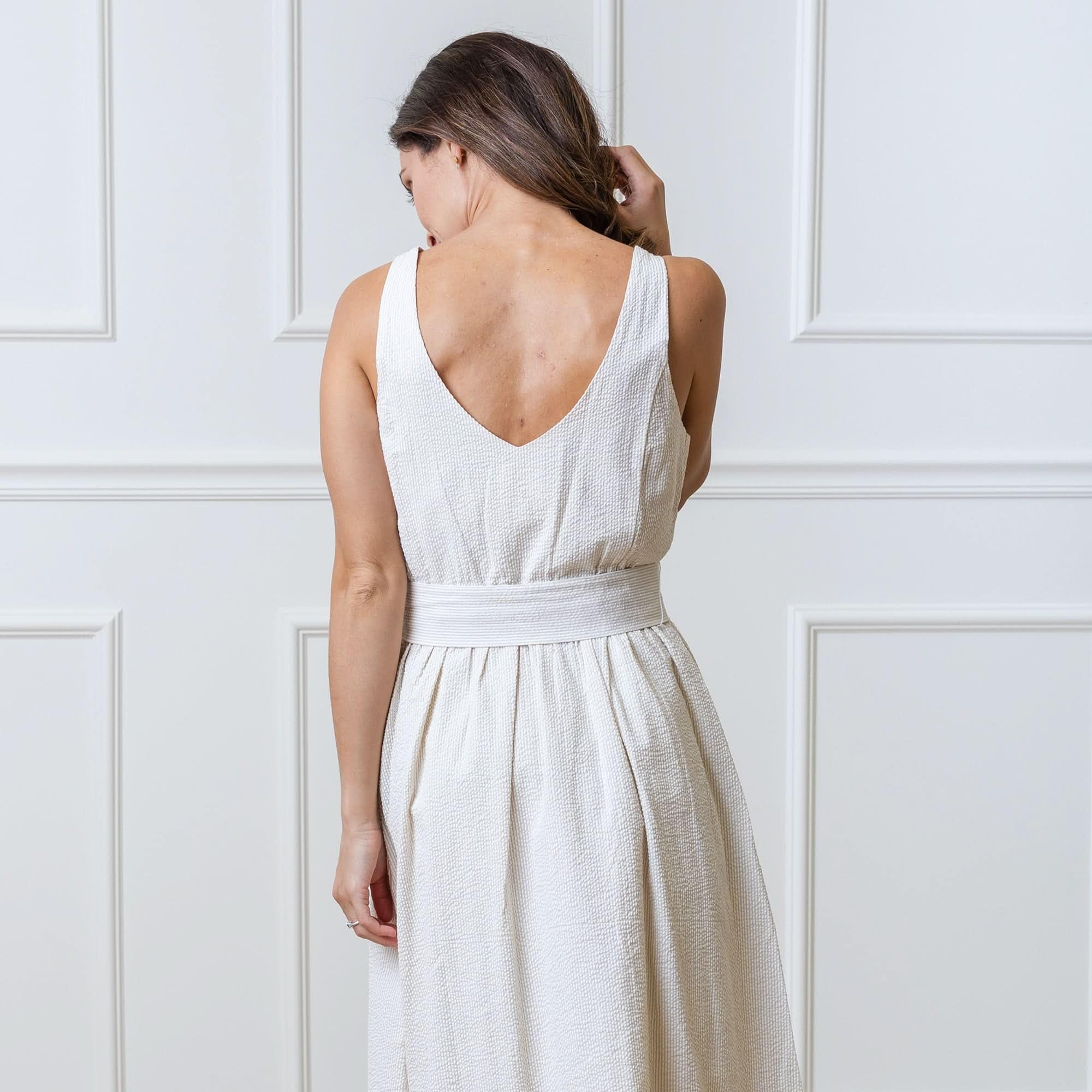 Hope & Henry Women's Sleeveless A-Line Dress with Adjustable Waist Sash - Flowy Summer Dress for Beach, Wedding & Casual Wear
