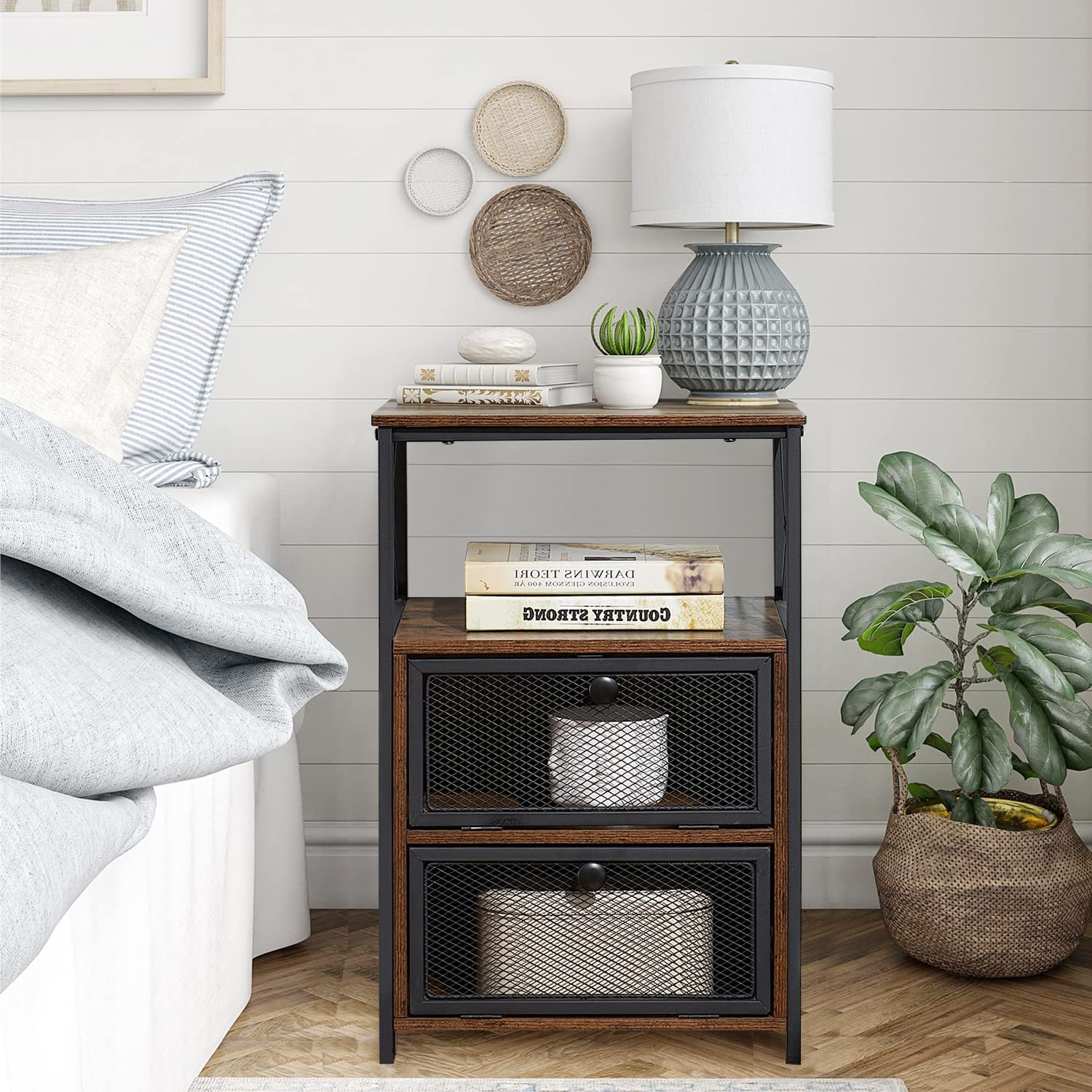 Modern Night Stands Set of 2 - Industrial Design Bedside Tables with Drawers & Storage Shelf for Bedroom or Living Room - Perfect for Small Spaces, Apartment Decor & Guest Rooms (Brown)