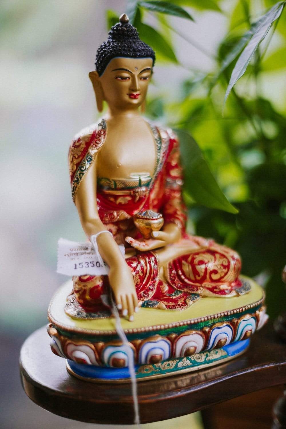 Hand Painted Shakyamuni Buddha Statue - Exquisite Wooden Meditation Buddha Sculpture for Home Altar, Yoga Studio & Spiritual Decor
