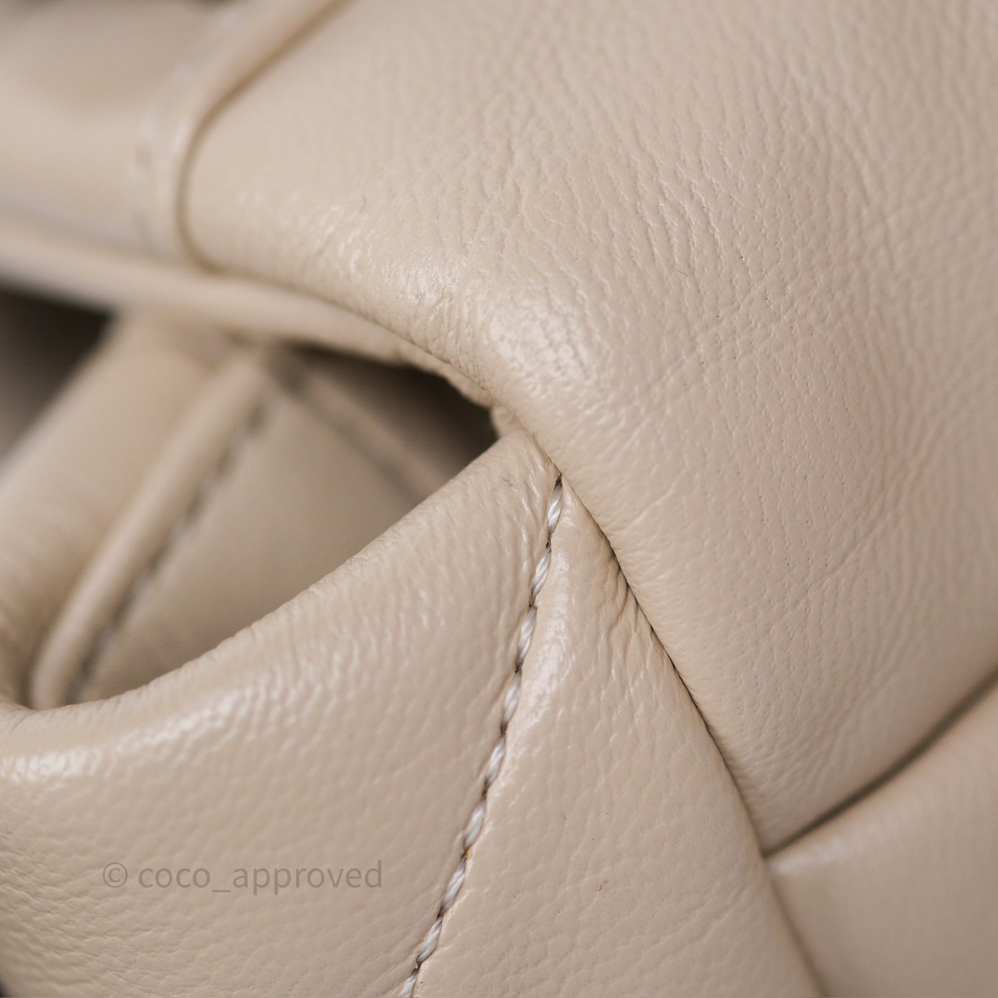 Chanel 19 Small Handbag in Light Beige with Mixed Hardware - Luxury Designer Shoulder Bag for Women, Perfect for Everyday Use & Special Occasions