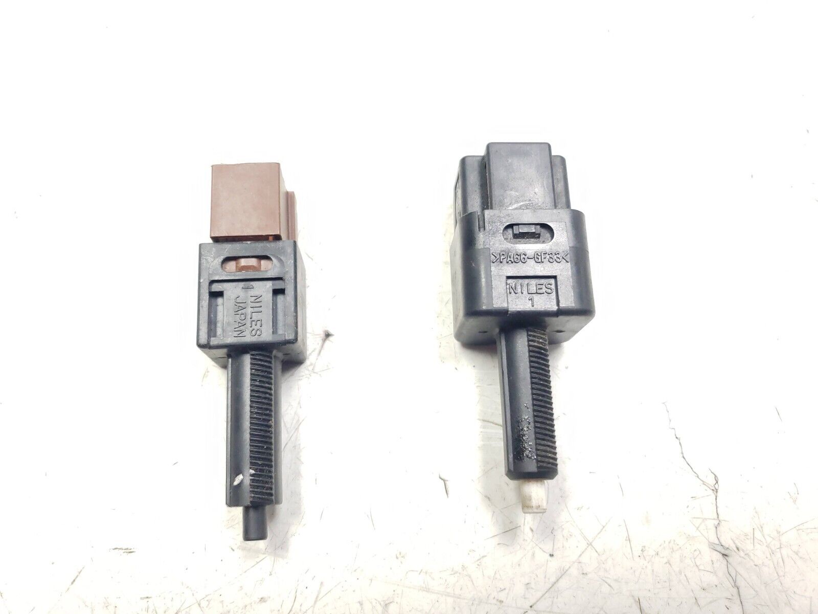 Infiniti M35 Brake Pedal Switch Pair OEM Replacement for 2006-2009 Models - Perfect for Smooth Braking & Safety Driving