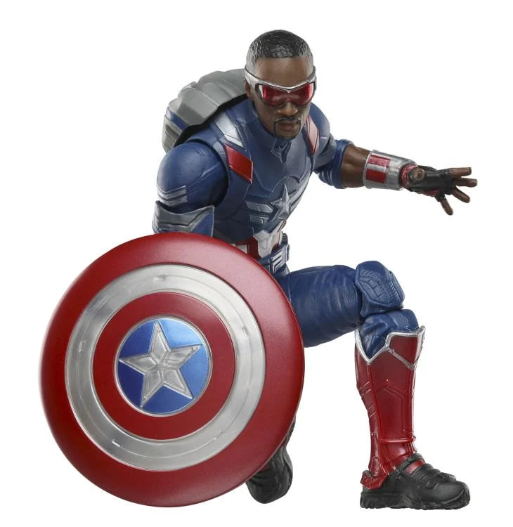 Captain America: Brave New World Marvel Legends Deluxe Action Figure - 6-inch Collectible Superhero Toy with Accessories | Gift for Marvel Fans, Display & Role Play Scenes