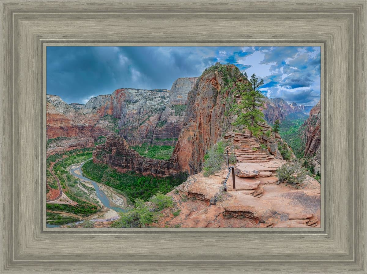 Angel's Landing Panoramic View Hiking Backpack - Lightweight & Durable for Outdoor Adventures, Camping, and Travel