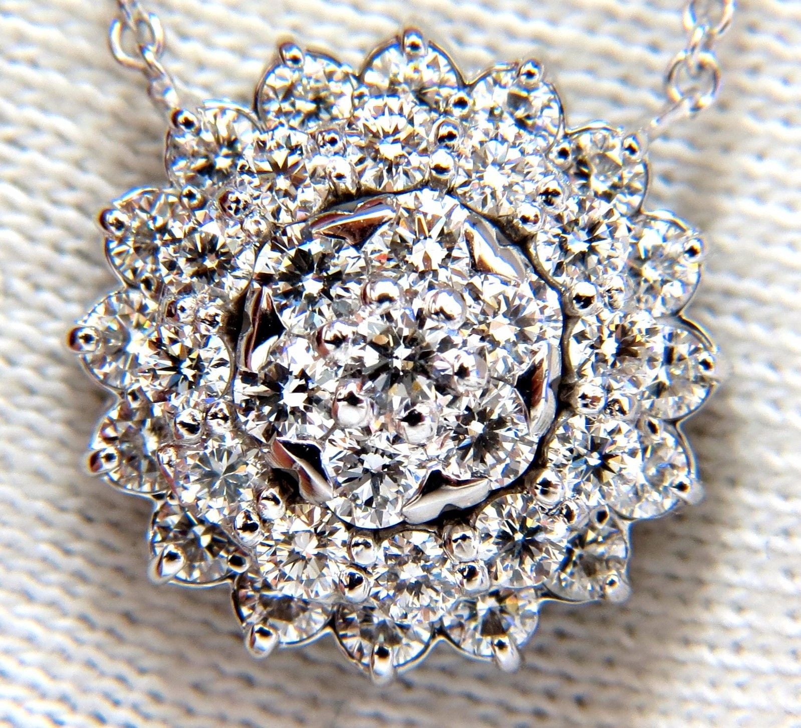 1.50ct Diamond Halo Cluster Necklace in 14K Gold (G/VS) - Elegant Jewelry for Weddings, Anniversaries & Special Occasions
