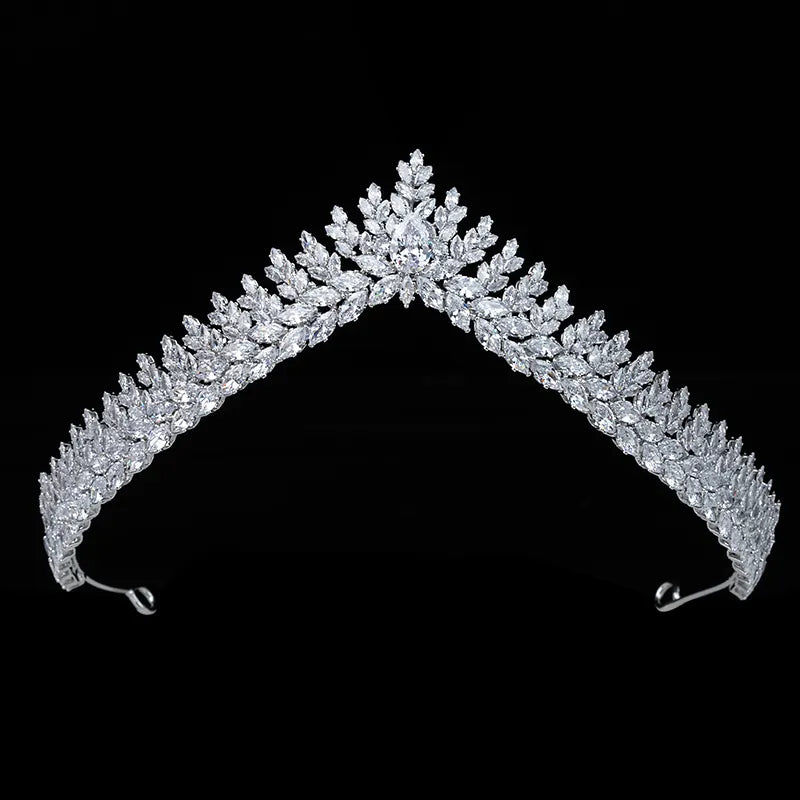 Elegant Shiny Bridal Crown Tiara - Sparkling Wedding Headpiece for Bride, Bridesmaids & Prom - Perfect for Weddings, Pageants & Special Occasions