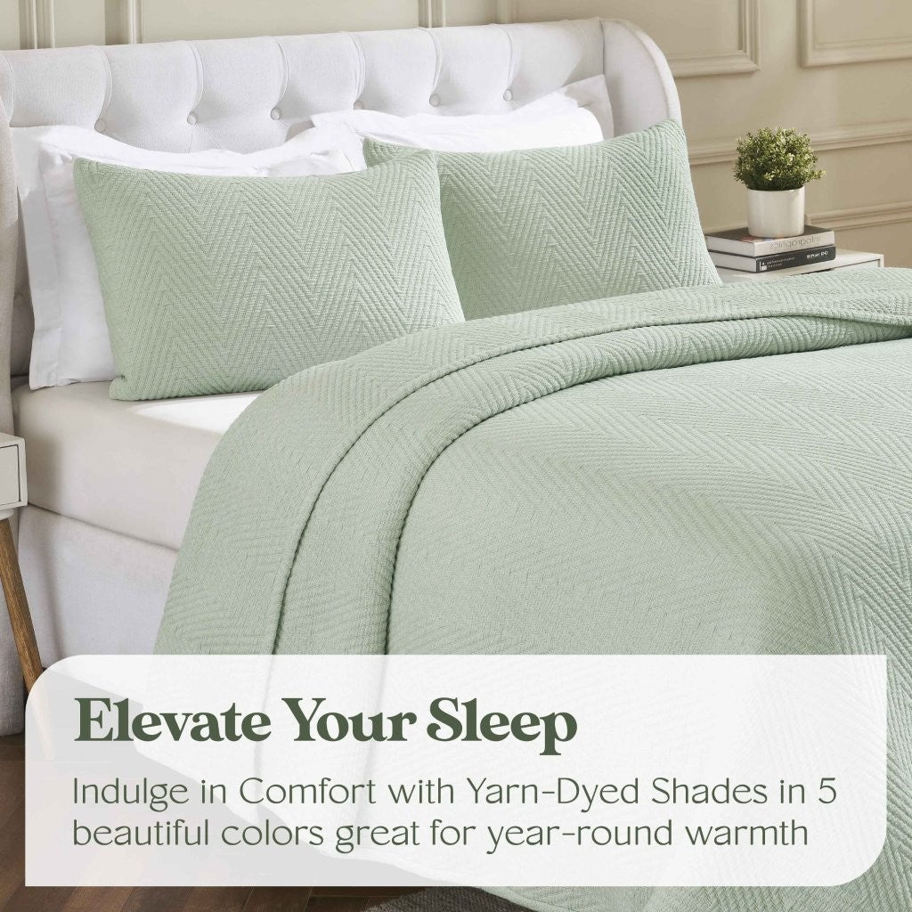 Premium Aswan Cotton Medium Weight Textured Modern Chevron Woven Coverlet - Soft & Breathable Bedspread for All-Season Comfort | Perfect for Master Bedroom, Guest Room & Cozy Home Decor