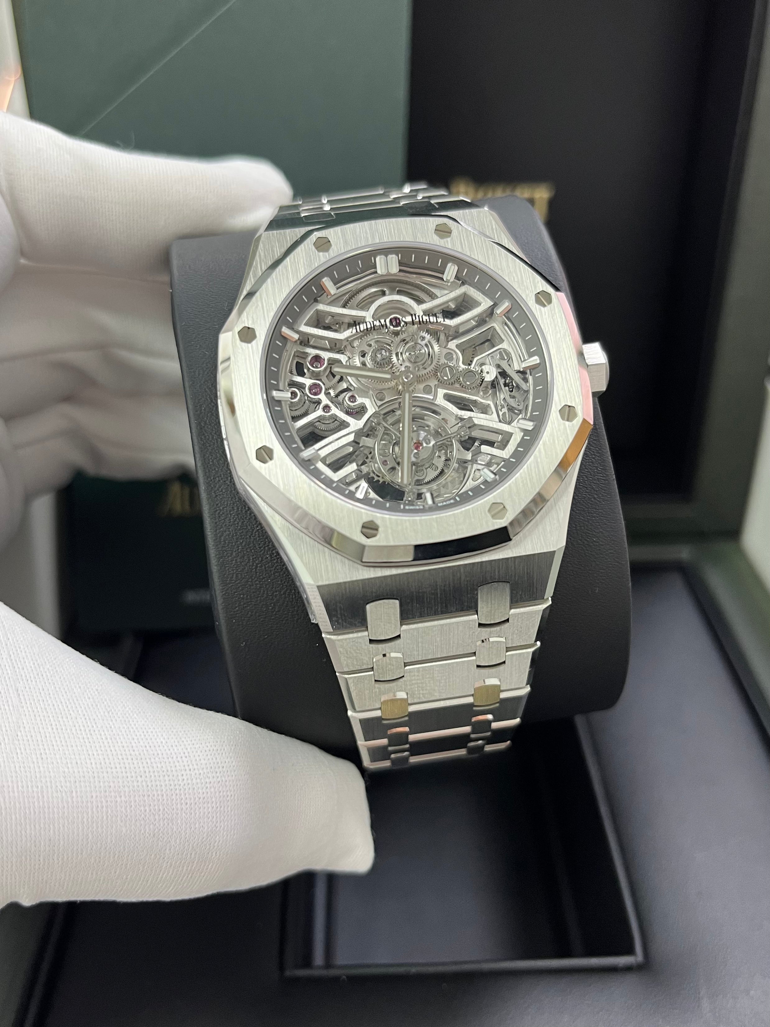 Audemars Piguet Royal Oak Tourbillon Flying Tourbillon Skeleton Watch 26735ST.OO.1320ST.02 - Luxury Men's Timepiece for Business Meetings & Special Occasions