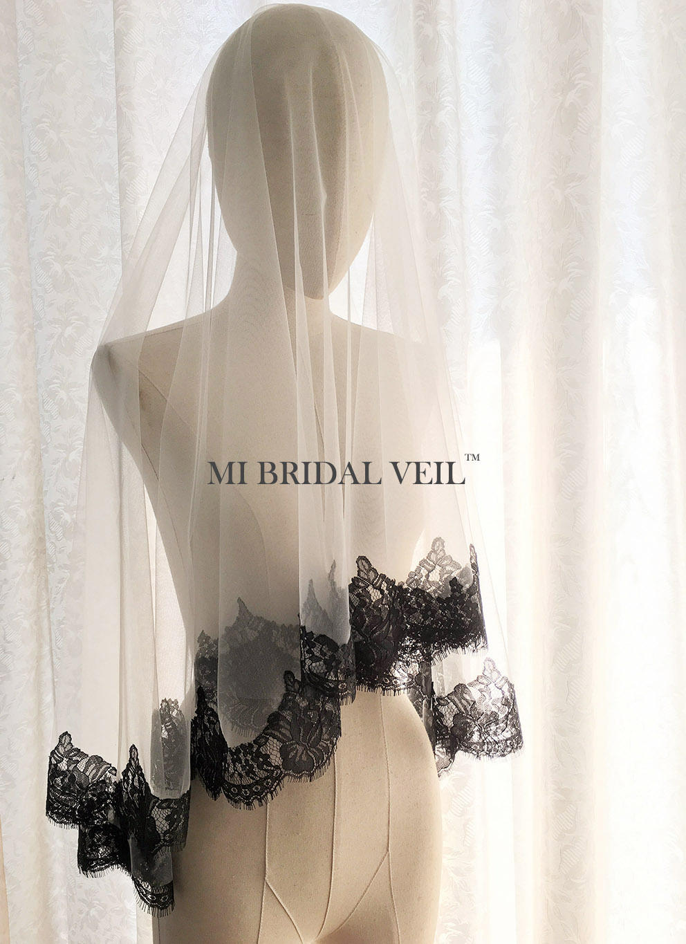 Spanish Mantilla Wedding Veil - Elegant Lace Bridal Veil with Blusher for Church Ceremony | Black Cathedral Length Wedding Veil for Bride | Perfect for Traditional Spanish Weddings, Catholic Nuptials & Formal Occasions