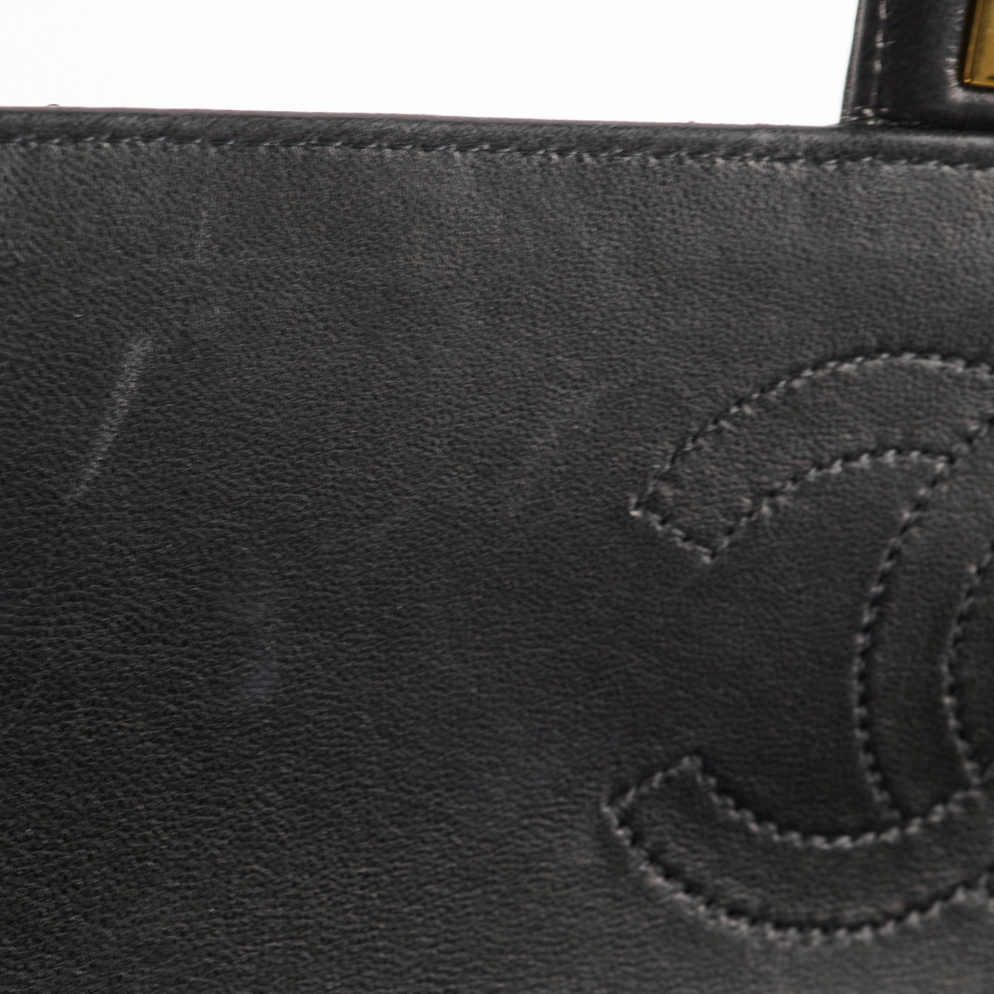 Chanel Quilted Leather Chain Shoulder Bag Black - Luxury Crossbody Purse for Women, Perfect for Evening Parties & Date Nights