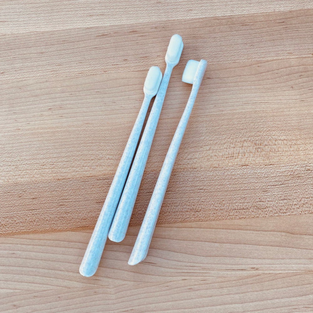 Biodegradable Dog Toothbrush for Puppies & Small Dogs - Eco-Friendly Pet Dental Care - Perfect for Daily Teeth Cleaning & Oral Hygiene at Home