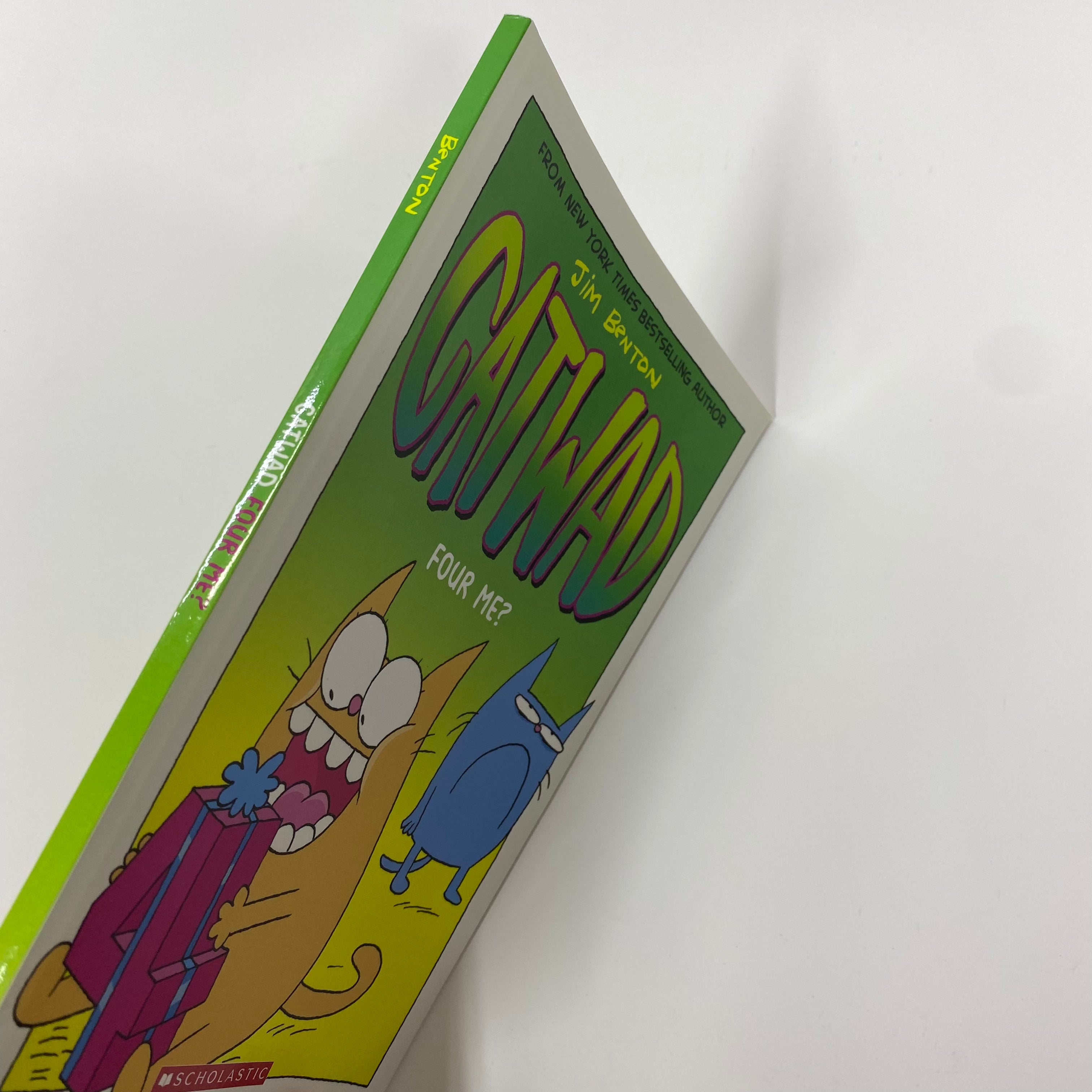Catwad #04: Four Me? - Funny Comic Book for Cat Lovers | Perfect for Gifts, Reading & Relaxation