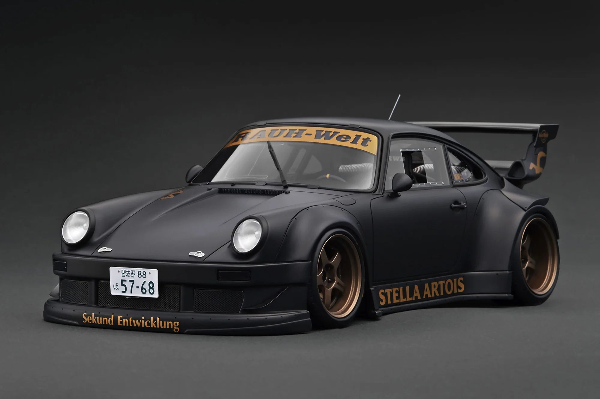 1:18 Scale Porsche 930 Turbo Matte Black Diecast Model Car - Collectible Sports Car Replica for Display, Gifts & Racing Enthusiasts - Perfect for Home Office Decor, Car Shows & Birthday Presents