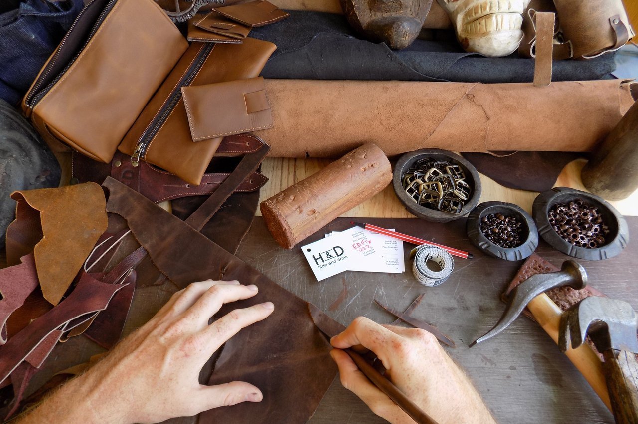 Hide & Drink Leather Tool Pouch - Handmade Full Grain Leather Belt Holder for Tape, Knife, Marking & Measuring Tools, Screwdriver Holster - Perfect for Construction, DIY Projects & Outdoor Work