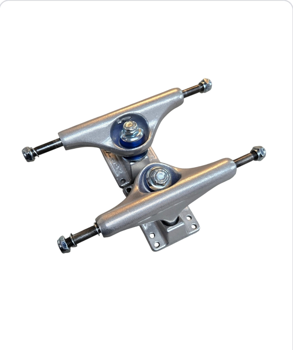 Z Flex Skateboard Trucks 7.5