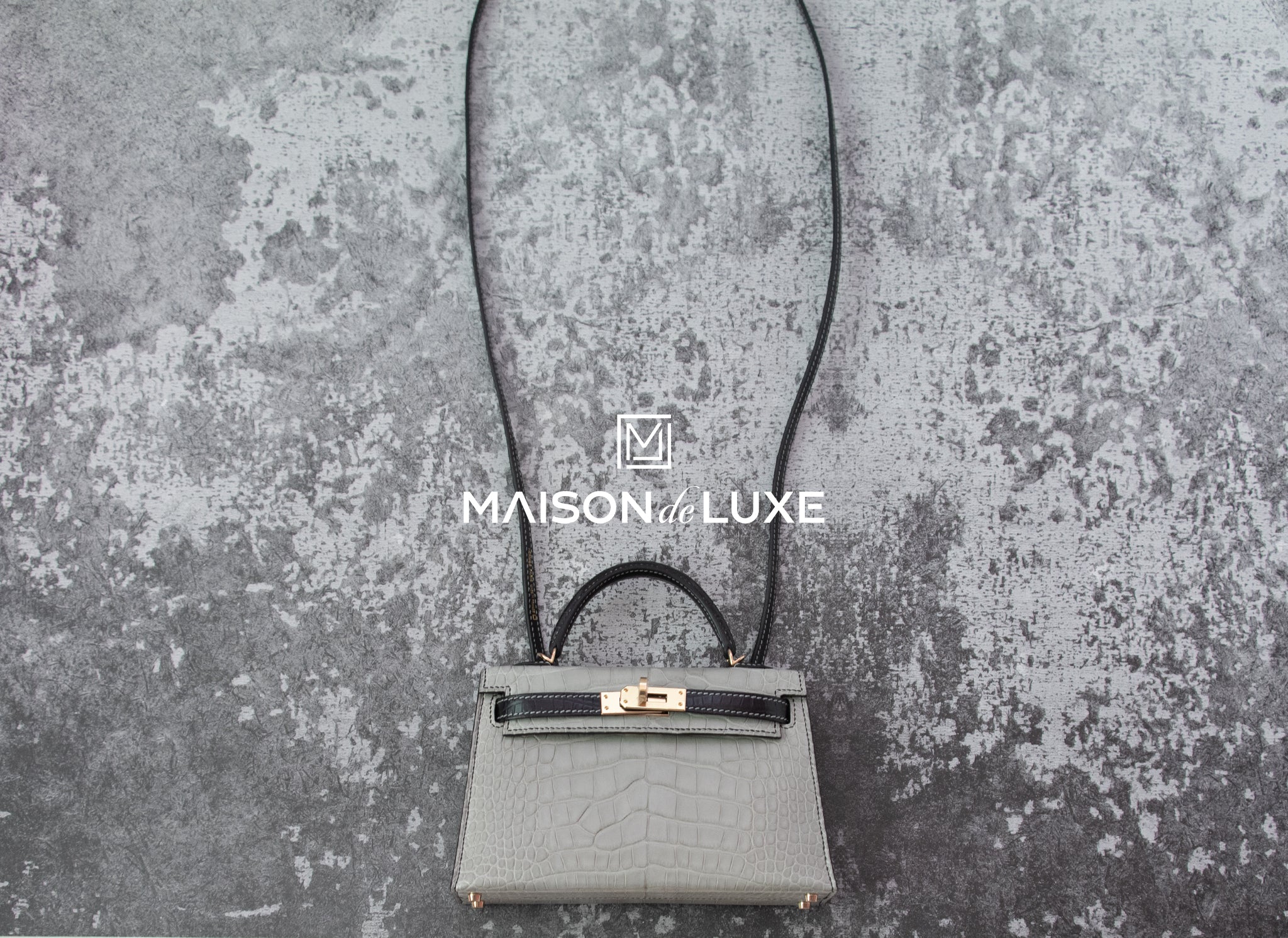 Hermes Mini Kelly II 20 Handbag in Gris Perle & Noir Matte Alligator Leather - Luxury Crossbody Bag for Women, Perfect for Evening Events & Special Occasions