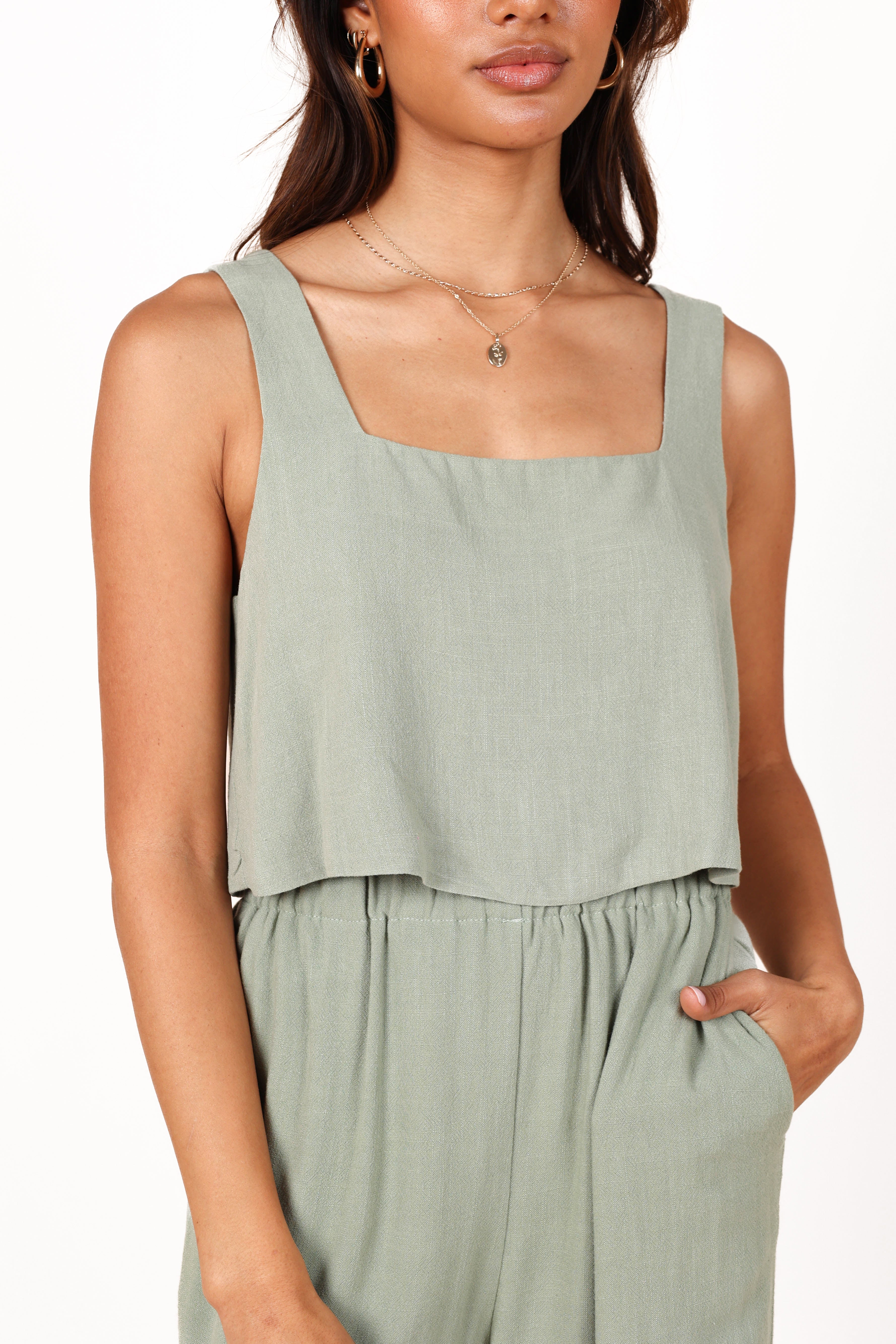 Eleanor Cropped Top Women's Fashion Green Short Sleeve T-Shirt - Perfect for Summer Outfits, Casual Wear & Street Style