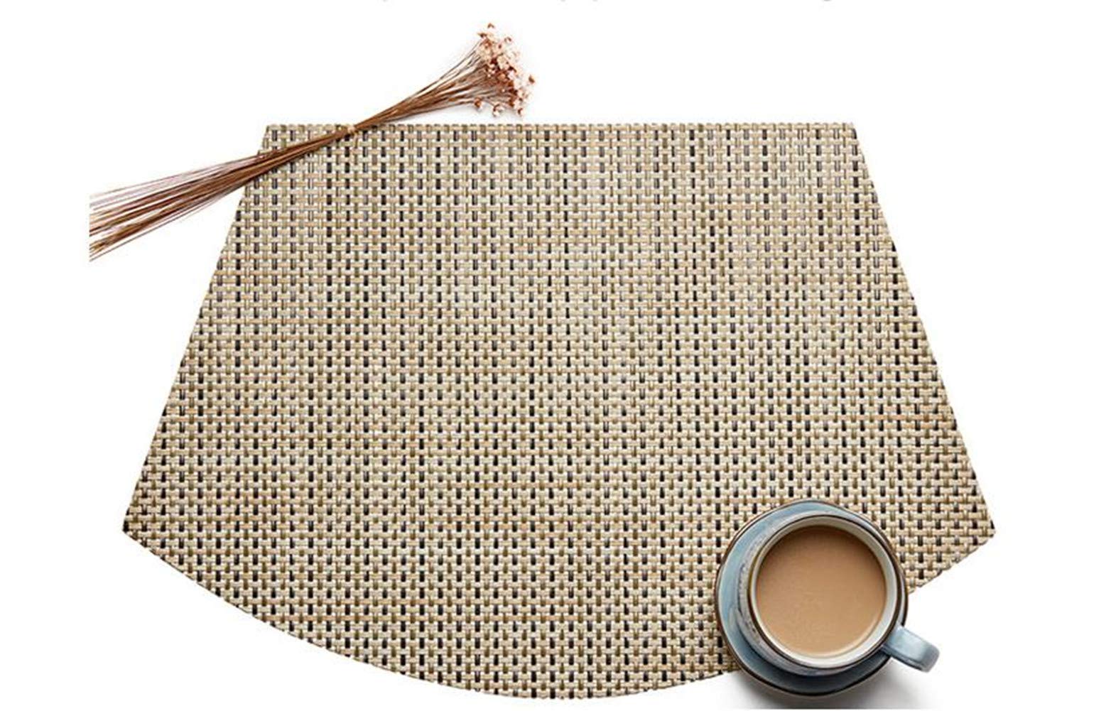 Round Table Placemats Set of 4 - Heat Resistant Wedge Placemats for Dining Table - Wipe Clean Table Mats Pads (Black) - Perfect for Family Dinners, Parties & Daily Use