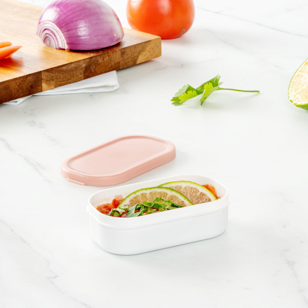 Bento Tek 3 oz White Buddha Box Snack & Sauce Containers with Pink Lids (4-Pack) - 3.75