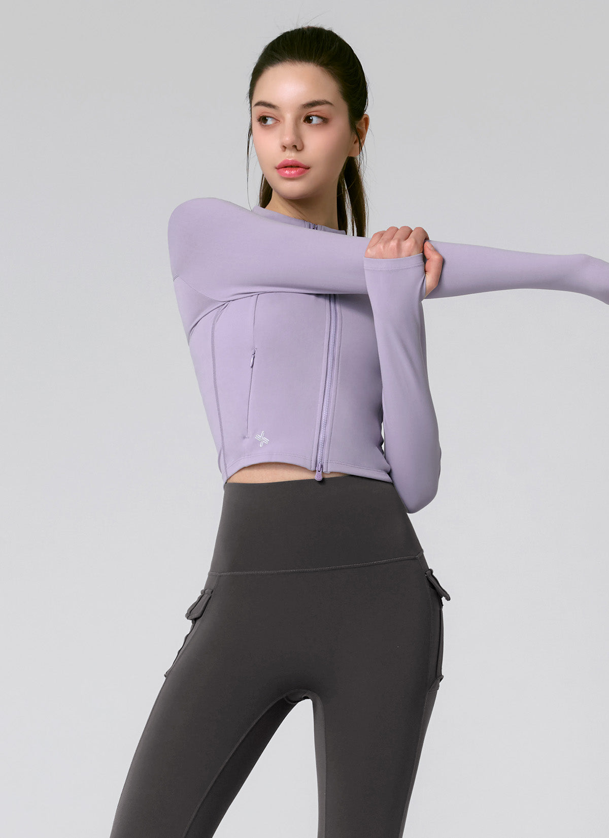 Slim Fit Crop Zip Up Jacket for Women - Stylish Lightweight Outerwear for Spring & Fall - Perfect for Casual Outings, Travel, and Layering