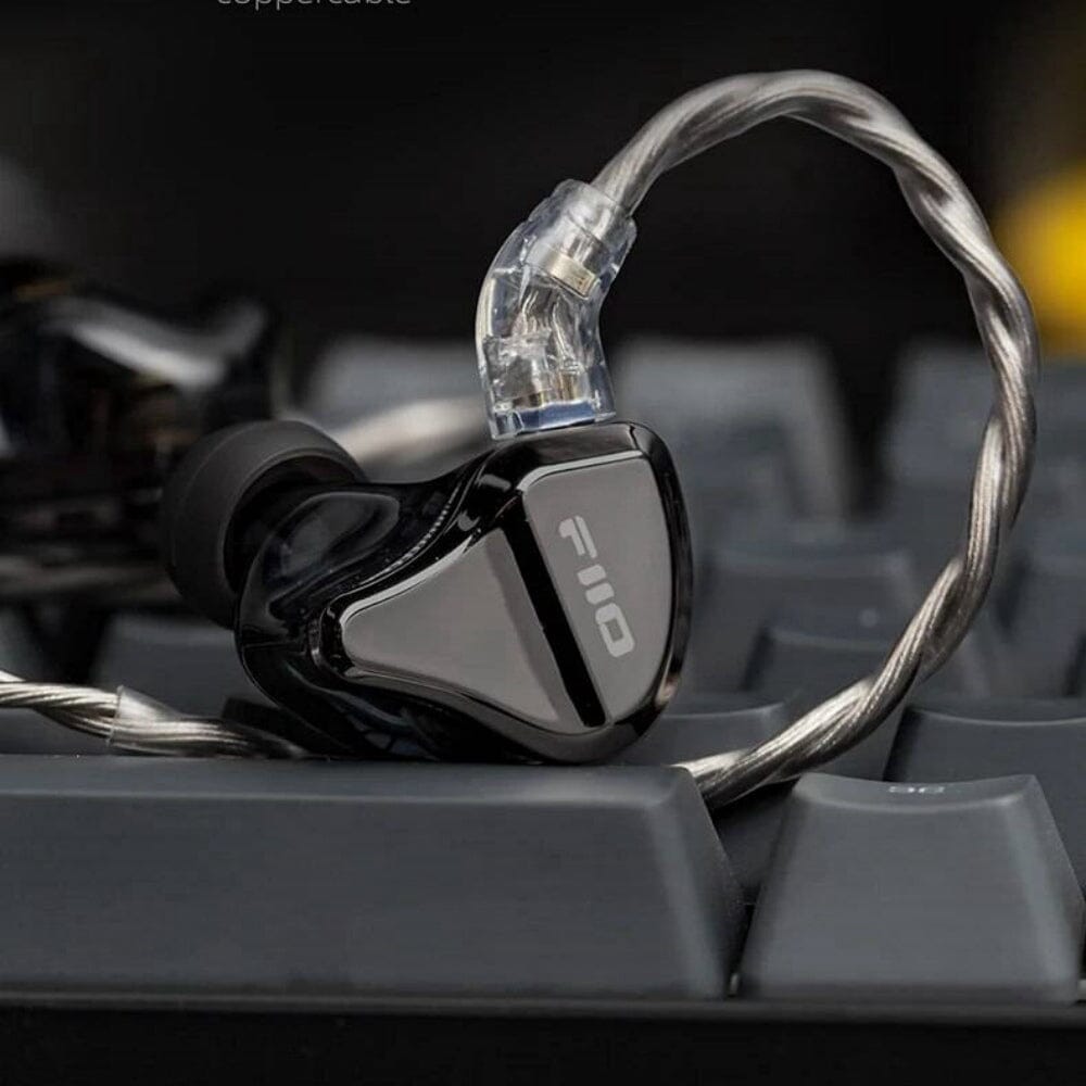 FiiO JH5 Hybrid HiFi In-Ear Earphones with 1DD+4BA Drivers - Premium Sound for Audiophiles, Musicians & Travelers - Perfect for Studio Monitoring, Gaming & Commuting