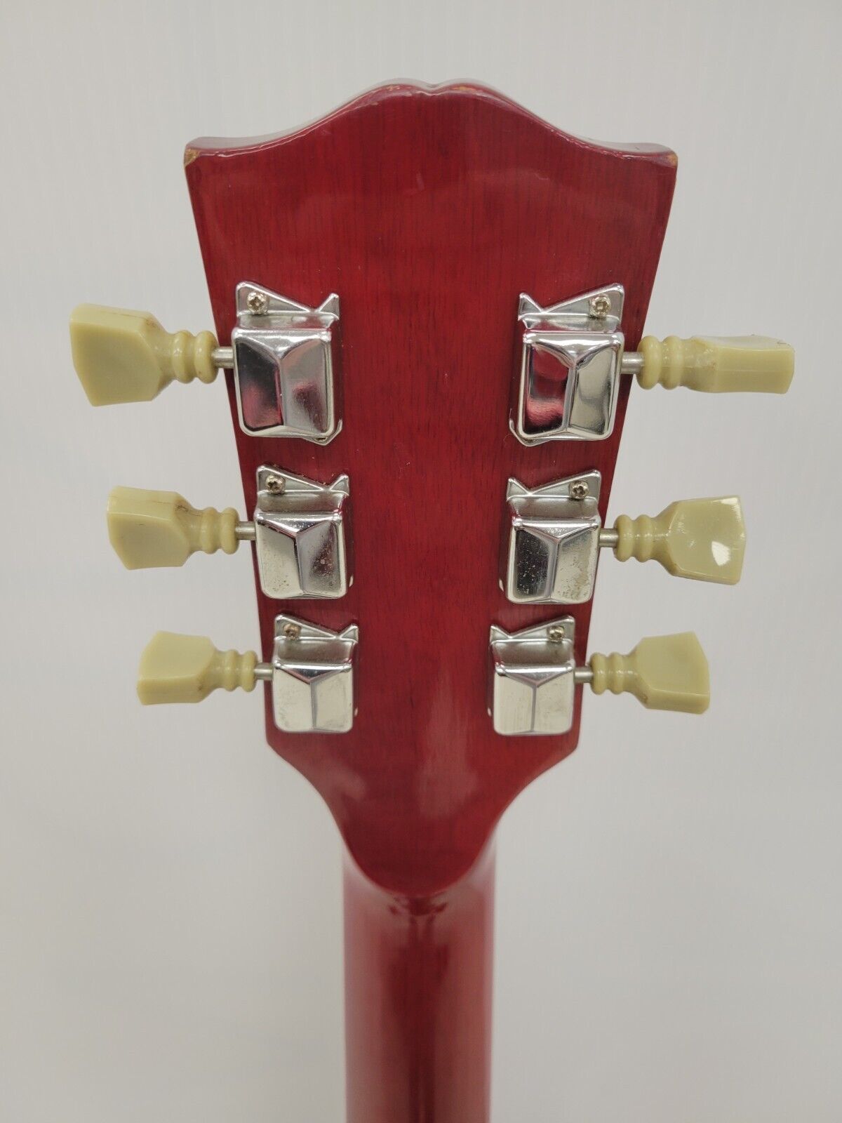 Kizo Suzuki W65HA Acoustic Guitar - Professional 6-String Folk Guitar with Spruce Top & Mahogany Back - Perfect for Beginners, Camping, Live Performances & Home Practice