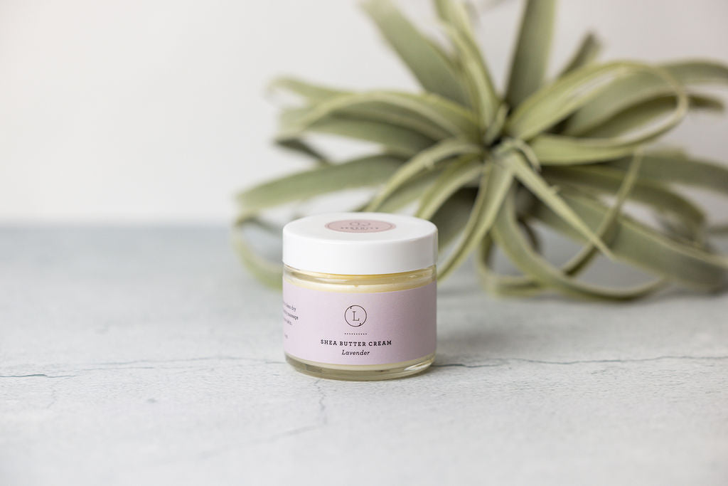 Organic Lavender Shea Butter Body Cream for Dry Skin - Deep Moisturizing & Nourishing Hand & Body Lotion for Women & Men - Perfect for Nighttime Use, Massage & Spa Relaxation