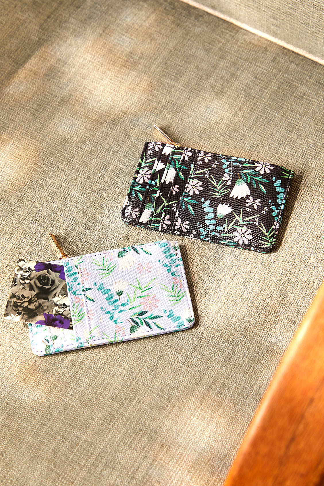 Stylish Rectangle Card Purse for Women - Slim RFID Blocking Credit Card Holder Wallet - Perfect for Travel, Shopping & Everyday Use