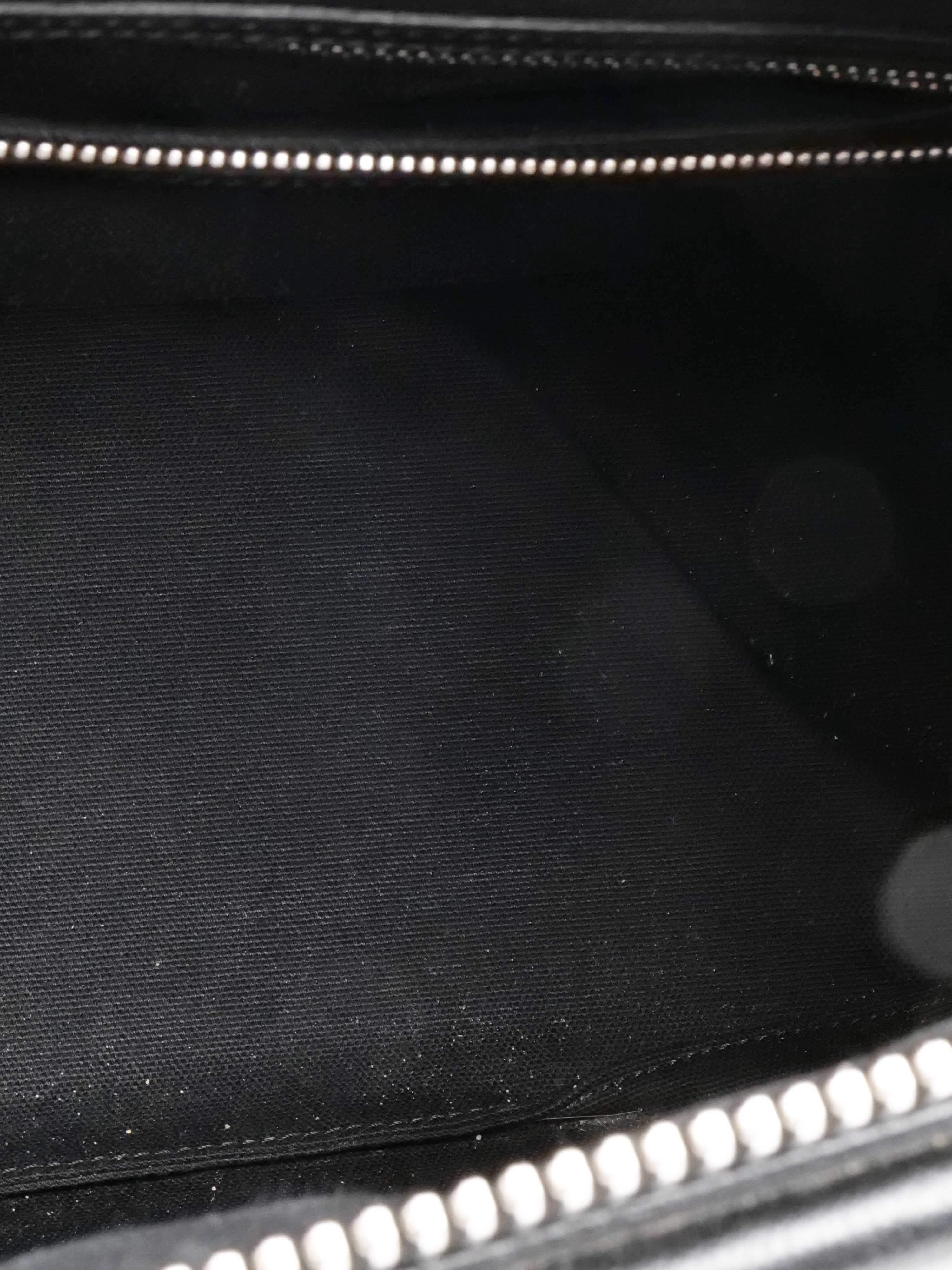 Givenchy Small Black Antigona Bag - Luxury Leather Shoulder Bag for Women | Perfect for Work, Evening Events & Travel Accessories