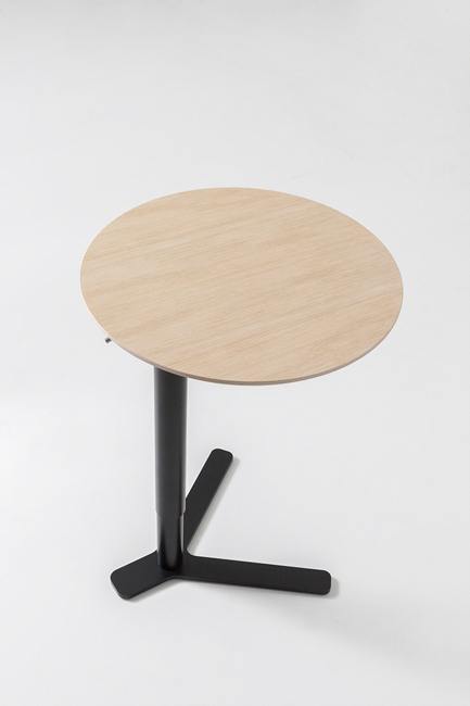 Yo Round Adjustable Height Side Table by Lapalma - Modern Nesting End Table for Living Room, Bedroom & Office - Versatile Coffee Table with Smooth 360° Rotation