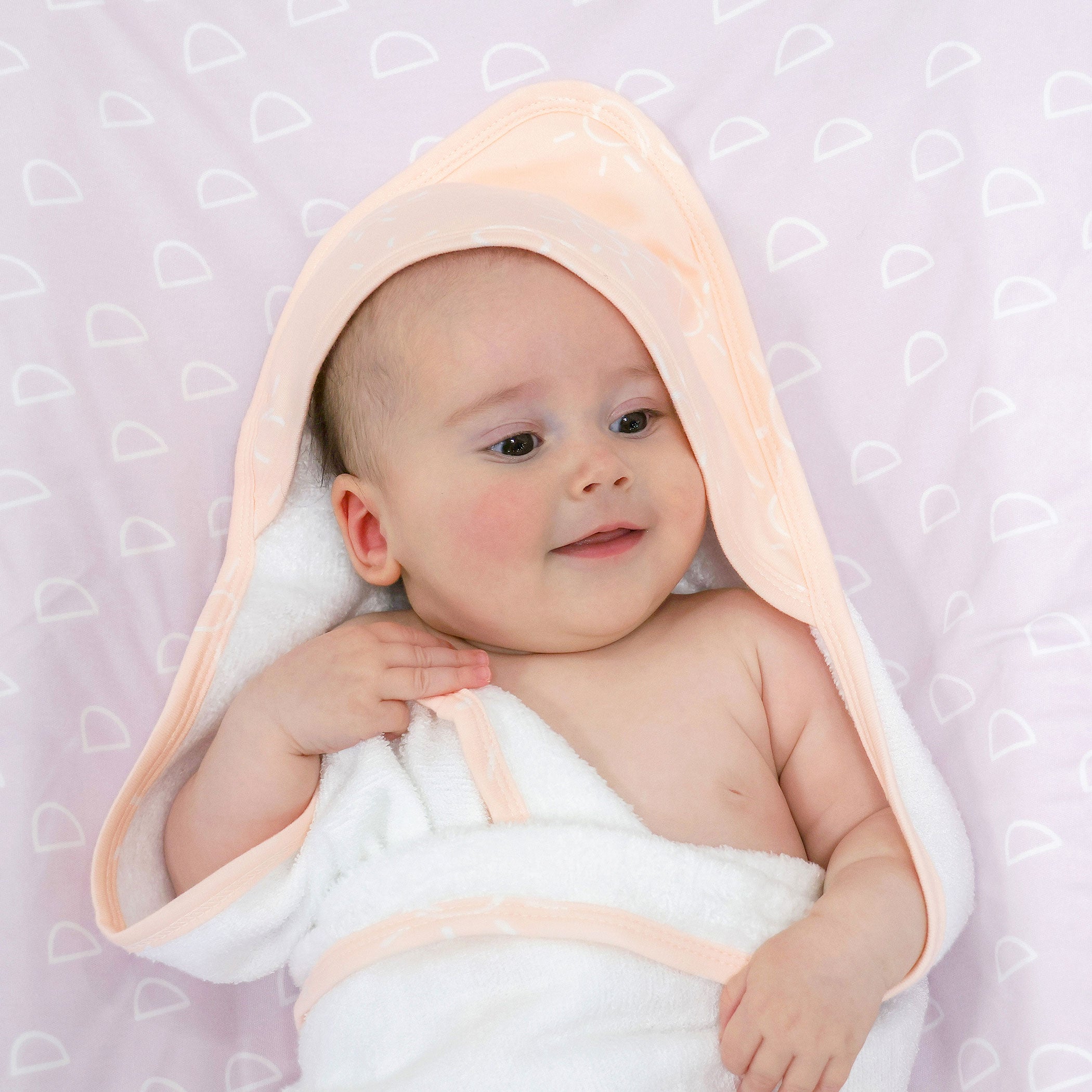 Nordic 2-Pack Hooded Baby Towel Set - Soft Peach & Lilac for Newborns, Infants & Toddlers - Perfect for Bath Time, Swimming & Beach Outings