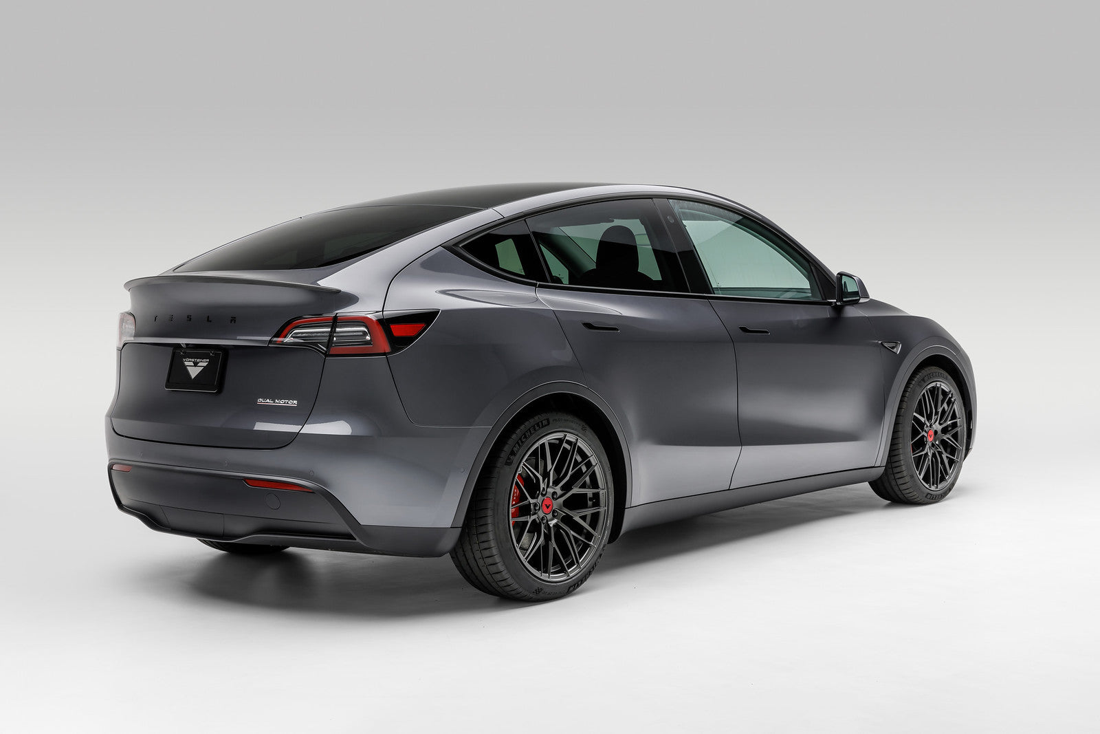 Tesla Model Y 20