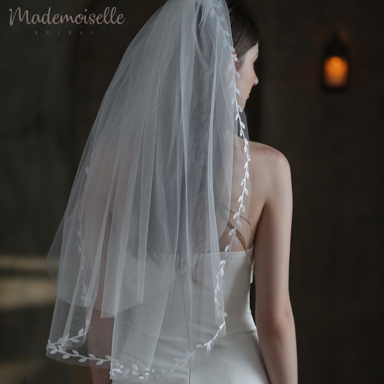 Elegant Chelsey Veil - Perfect for Weddings, Bridal Accessories & Special Occasions