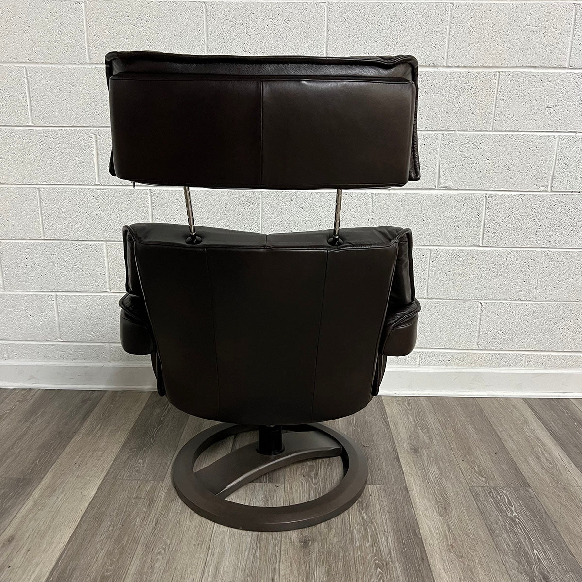 Premium Genuine Leather Nordic Style Lounge Chair & Ottoman Set - Modern Scandinavian Living Room Furniture for Relaxing & Reading