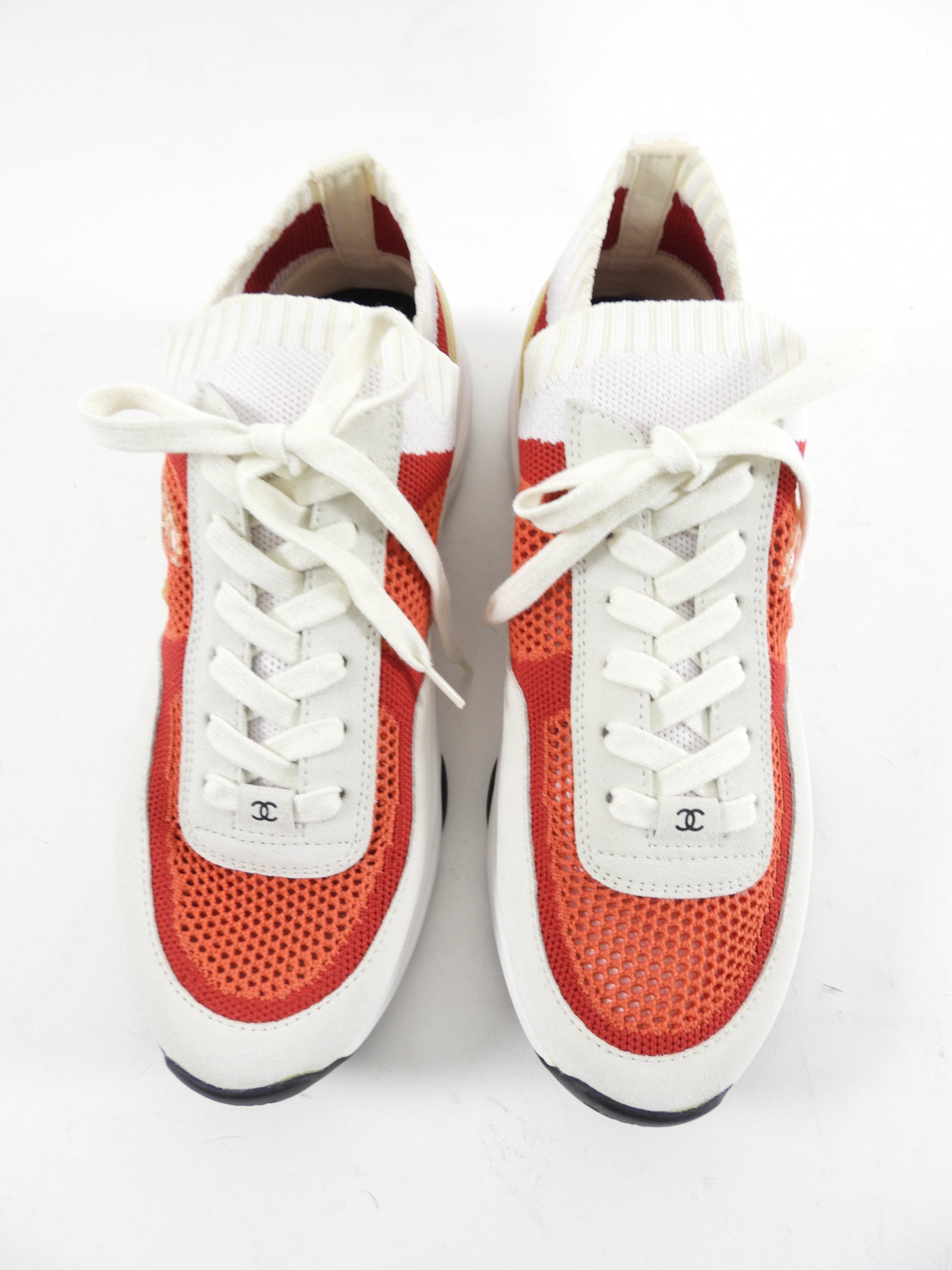 Chanel G36258 Red and White Suede Mesh Knit Sneakers - Women's Size 40/39 - Casual Fashion, Streetwear & Luxury Comfort for Everyday Wear