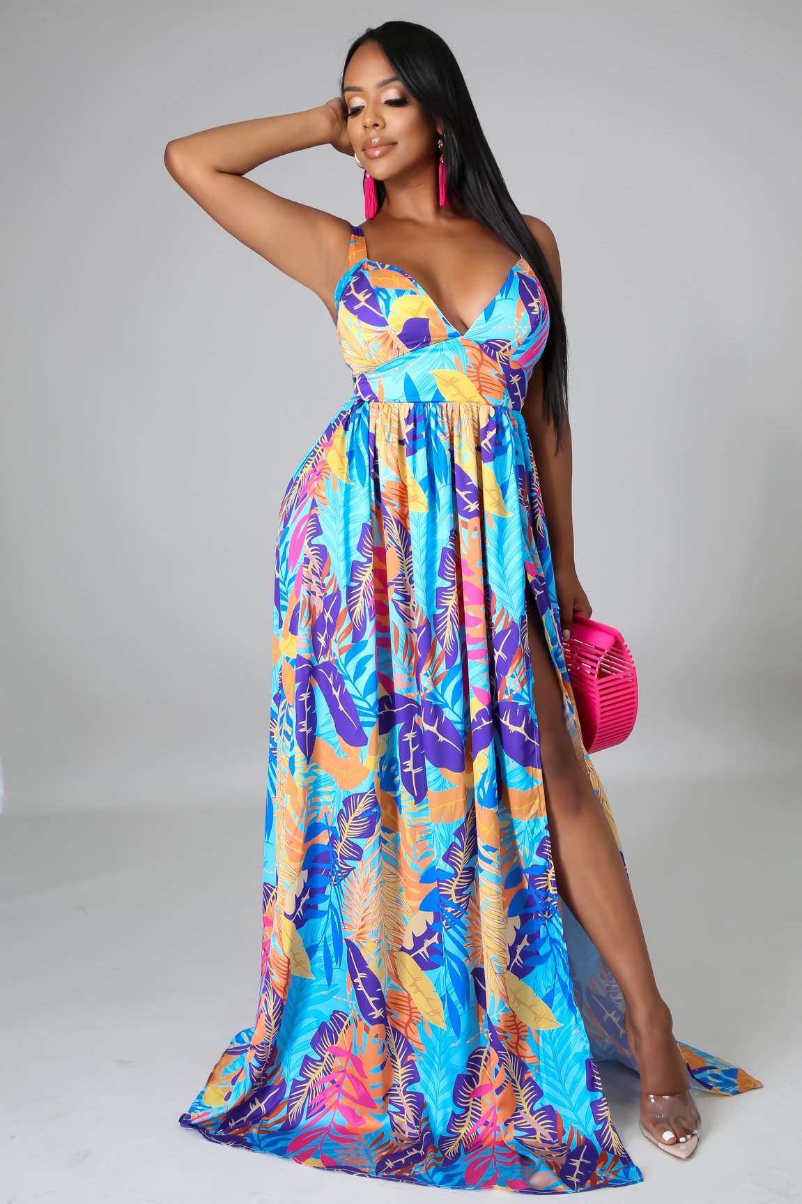 Stylish Tropical Resort Dress in Blue Multi - Perfect for Beach Vacations, Summer Getaways & Poolside Lounging