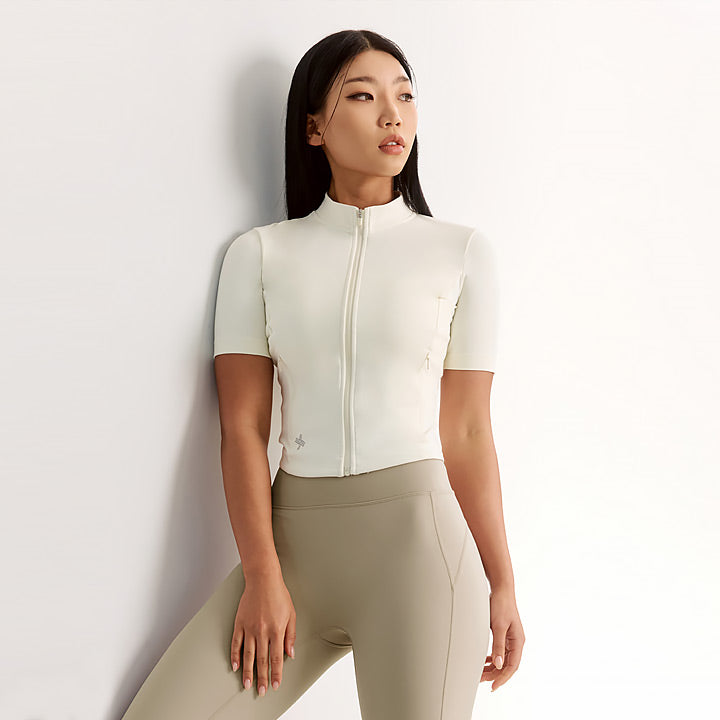Slim Fit Crop Short Sleeve Zip Up Jacket for Women - Lightweight Fashion Outerwear for Spring & Summer - Perfect for Casual Outings, Streetwear & Layering