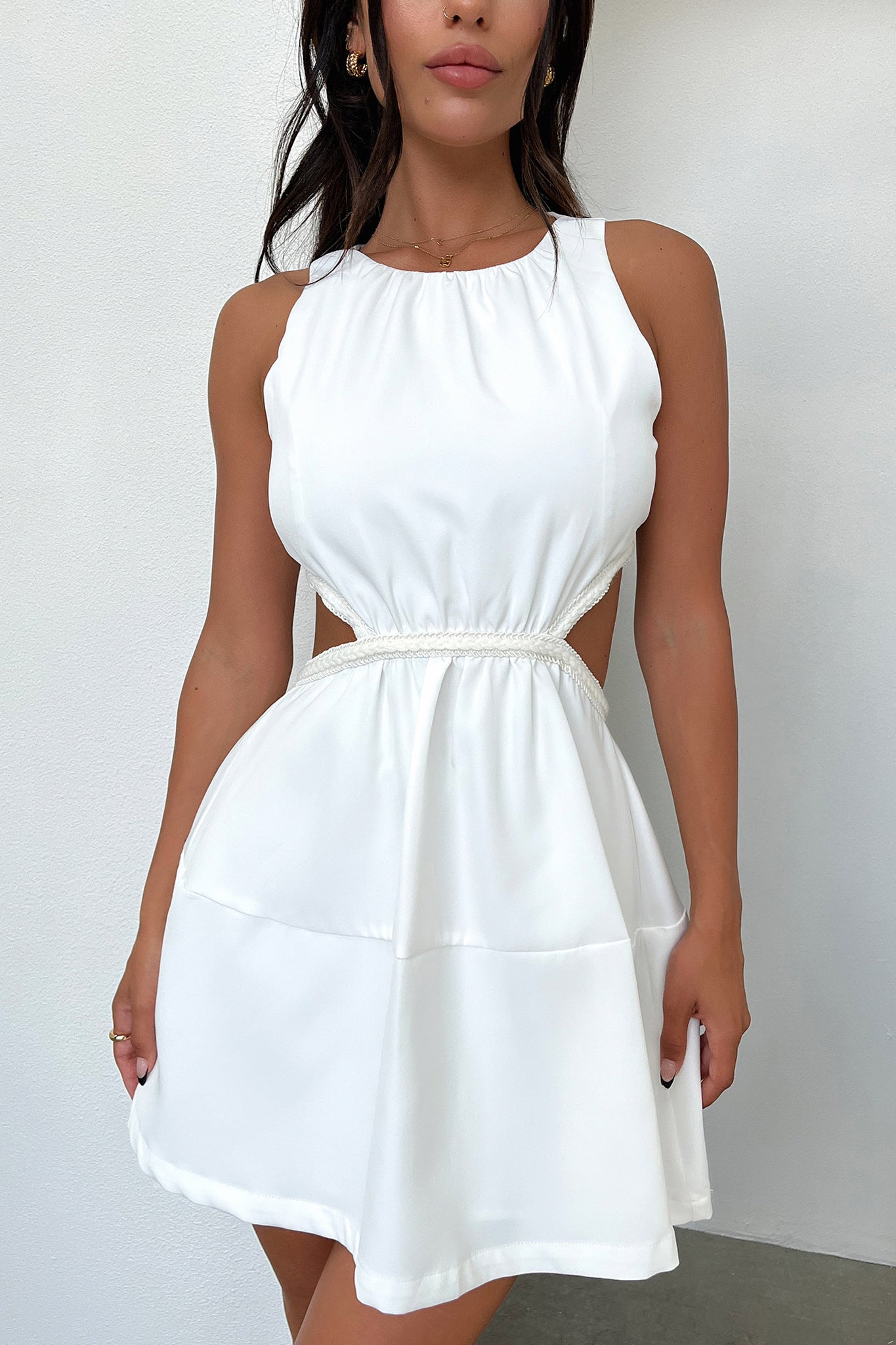 Elita Dress - Elegant White Women's Dress for Casual Wear, Parties & Special Occasions | Perfect for Weddings, Dates & Office Events