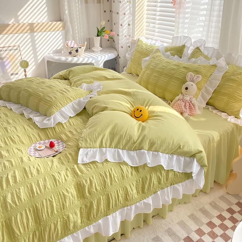 Cute Kawaii Ruffle Bedding Set - Soft & Stylish Comforter Cover for Girls, Teens & Women - Perfect for Cozy Bedrooms, Dorm Rooms & Sleepovers