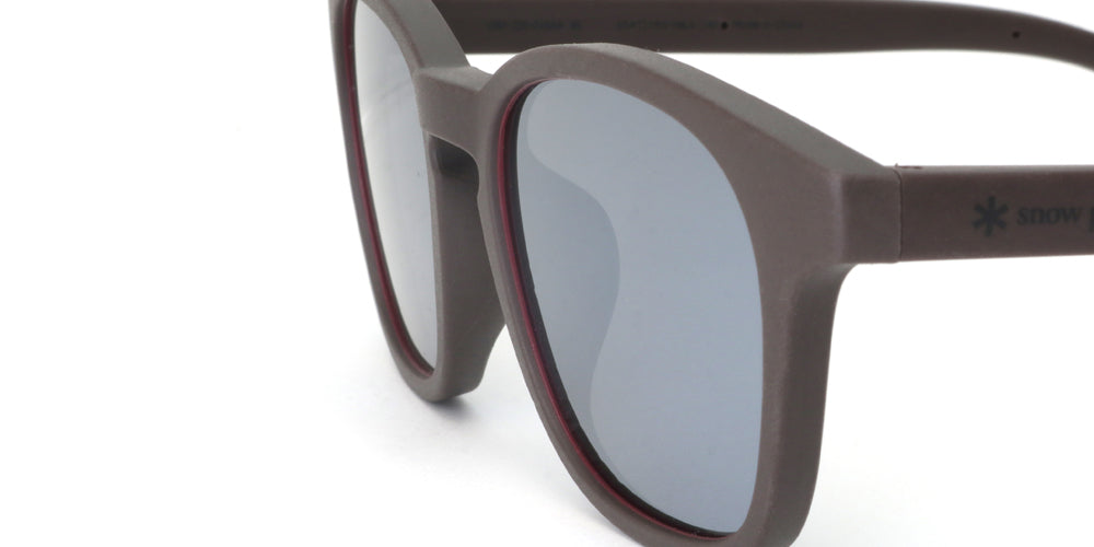 JINS x Snow Peak Rubber Sunglasses 018 85 - Lightweight Polarized Outdoor Sunglasses for Hiking, Fishing & Beach Activities
